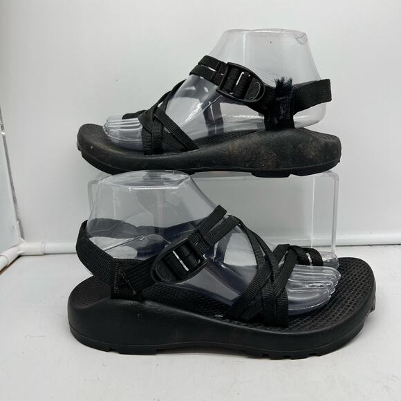 Chaco Sandals Womens 8 ZX2 Black Strappy Trail Hike Toe Loop Vibram * - Picture 1 of 9
